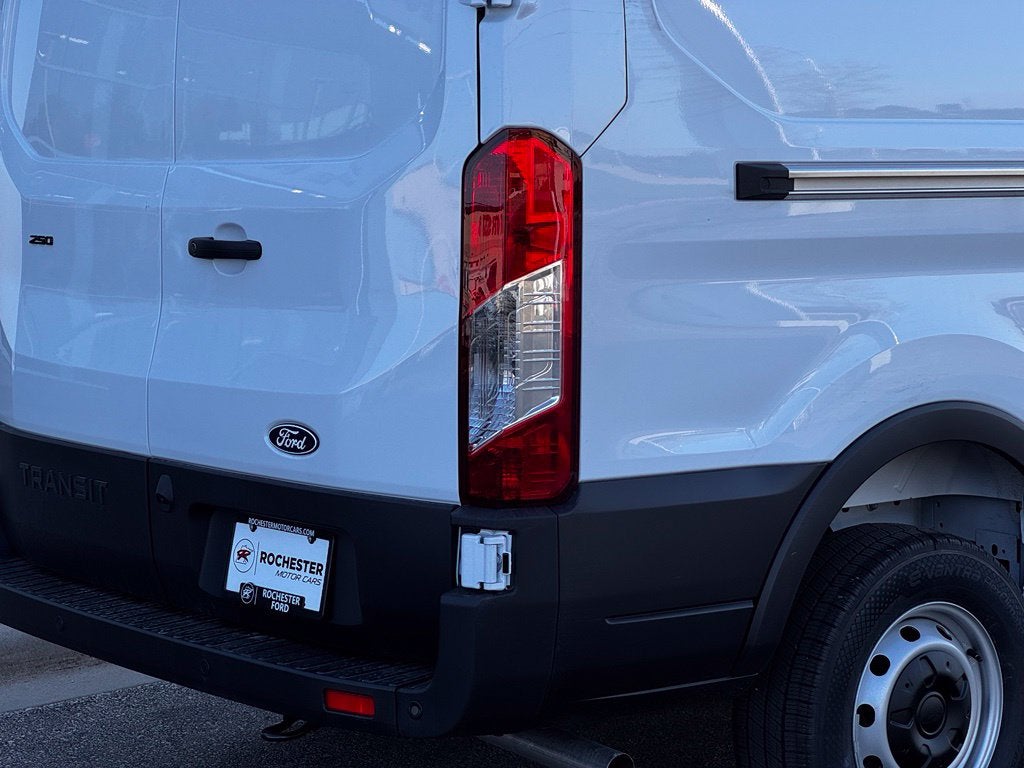 2027 Ford Transit-250 Base