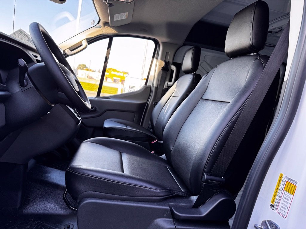 2027 Ford Transit-250 Base