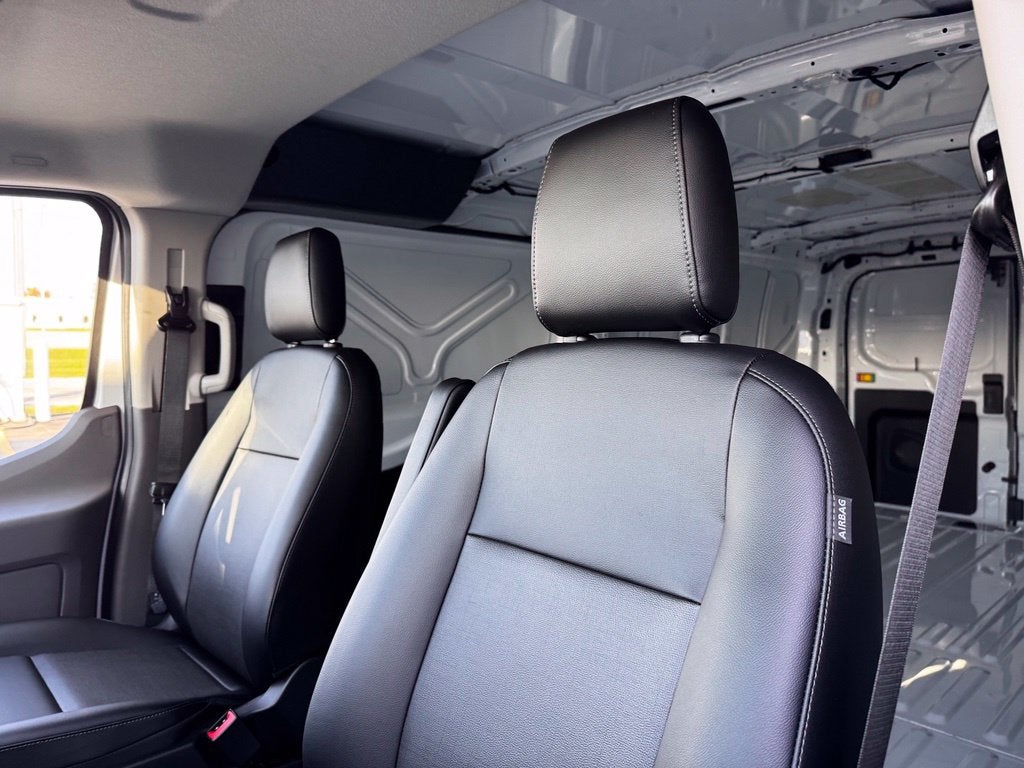 2027 Ford Transit-250 Base
