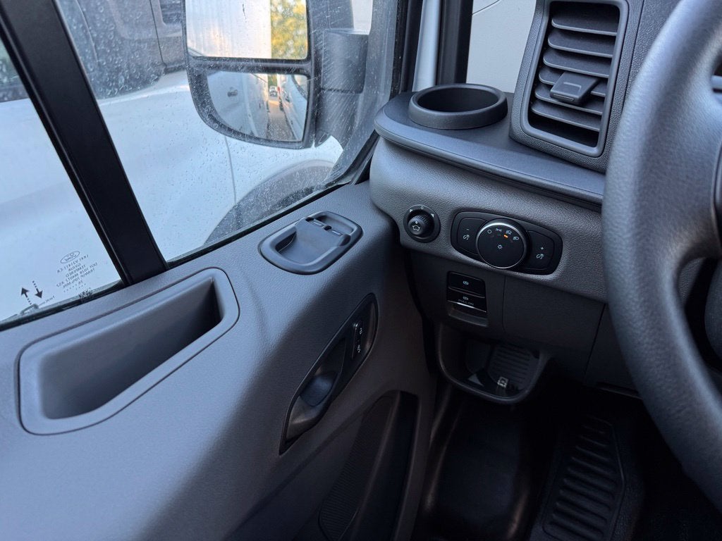 2027 Ford Transit-250 Base