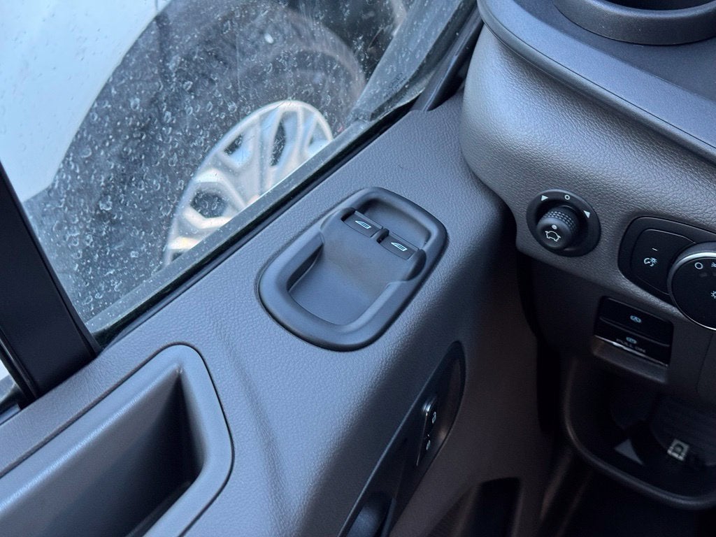 2027 Ford Transit-250 Base