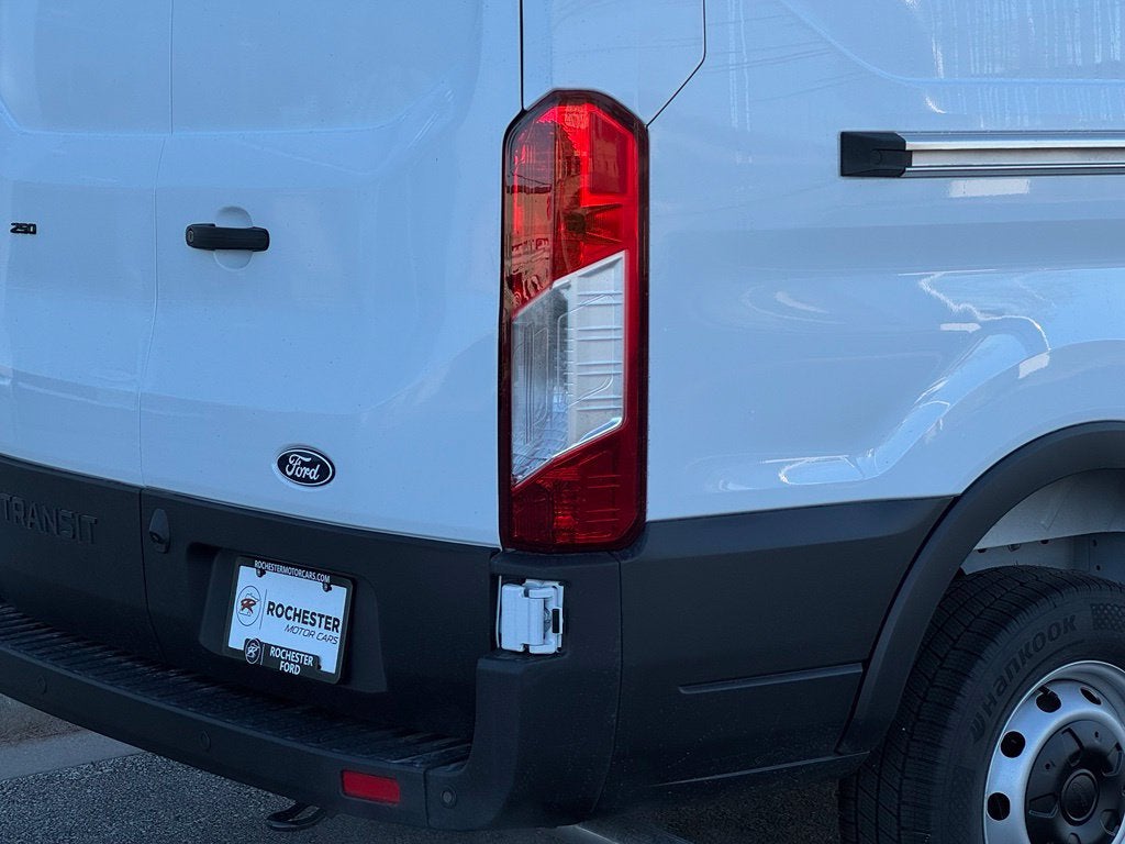 2027 Ford Transit-250 Base