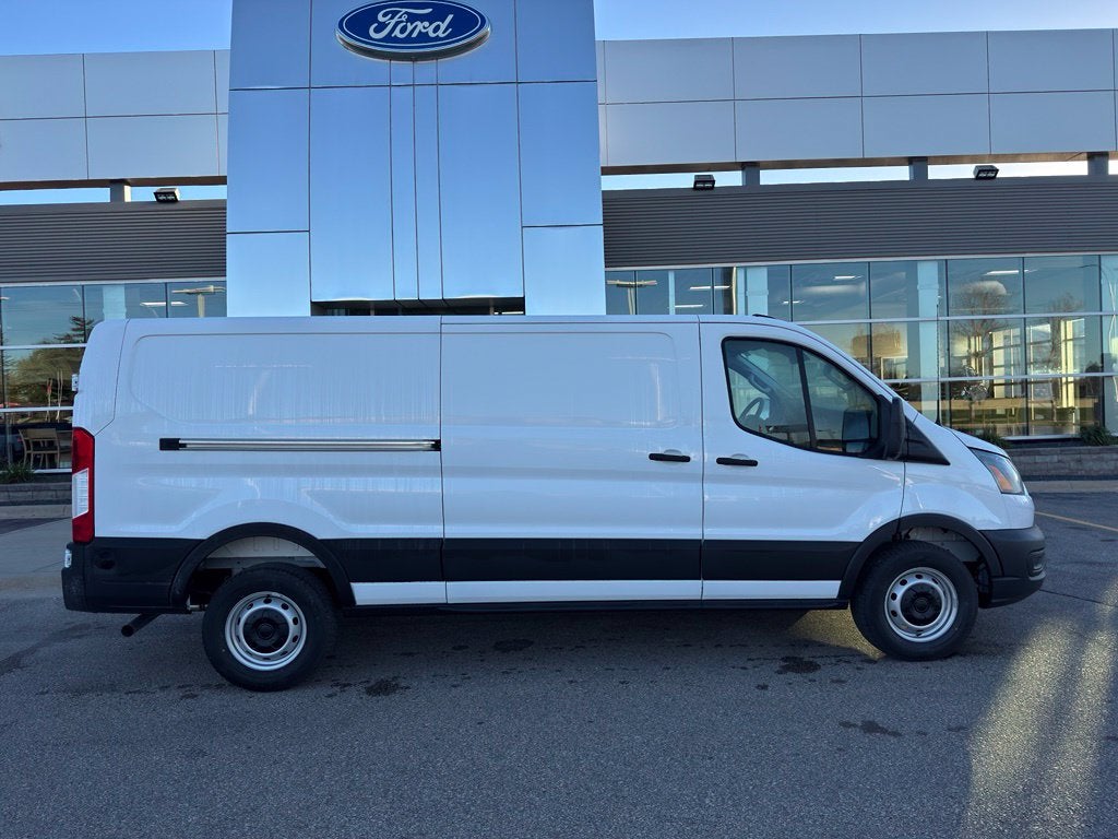 2027 Ford Transit-250 Base