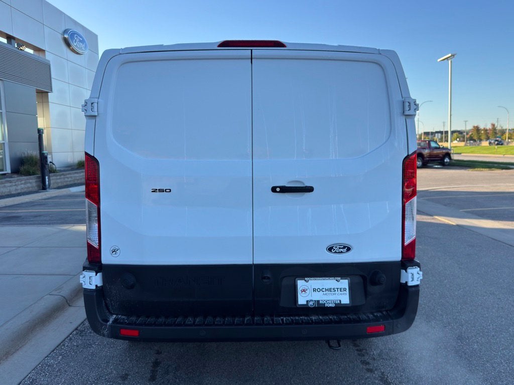 2027 Ford Transit-250 Base