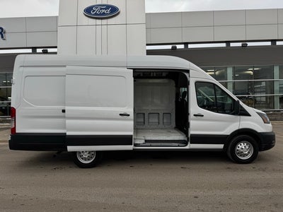 2023 Ford Transit-250 Base w/ 148" Wheelbase Extended + Rear Camera