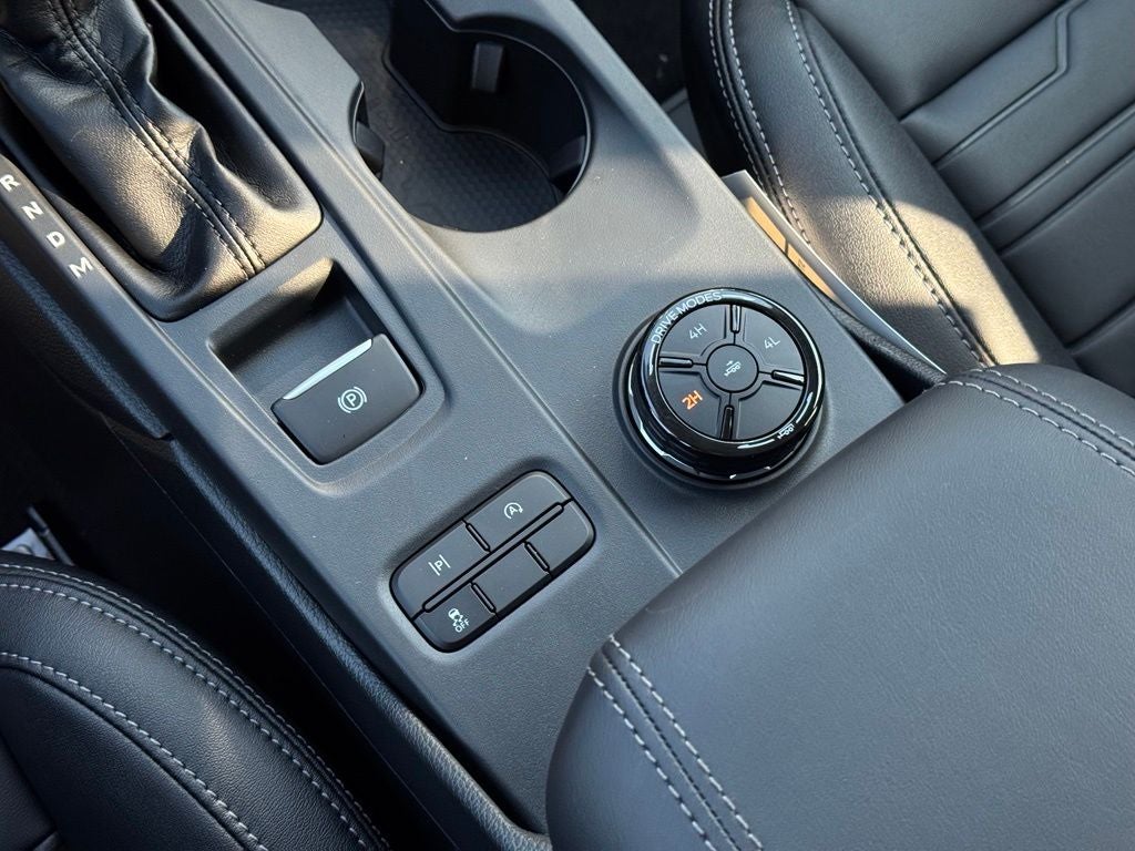 2026 Ford Ranger Lariat w/360 Camera + Adaptive Cruise