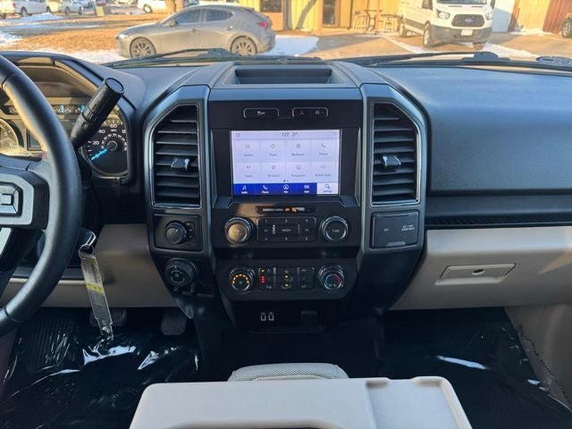2019 Ford F-150 XLT w/ Navigation + Trailer Tow Package