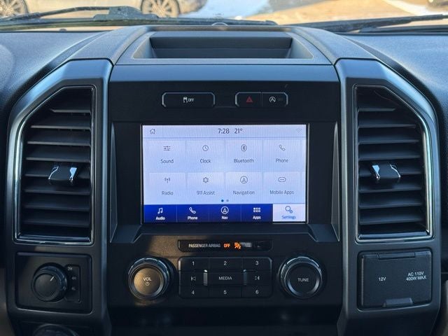 2019 Ford F-150 XLT w/ Navigation + Trailer Tow Package