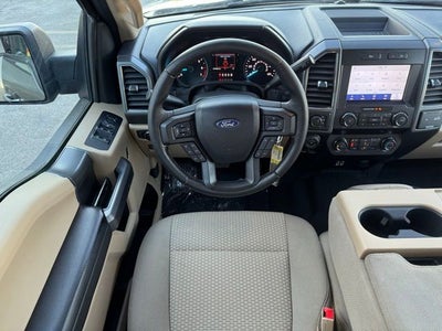 2019 Ford F-150 XLT w/ Navigation + Trailer Tow Package