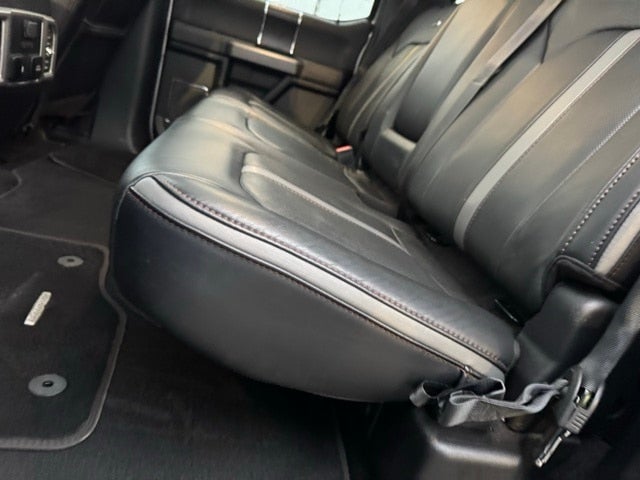 2019 Ford F-150 Platinum w/ Twin Panel Moonroof + Massaging Seats