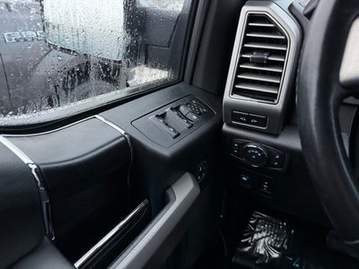 2019 Ford F-150 Platinum w/ Twin Panel Moonroof + Massaging Seats
