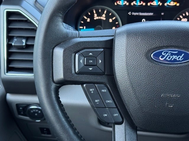 2017 Ford F-150 XLT w/ Navigation + Trailer Tow Package