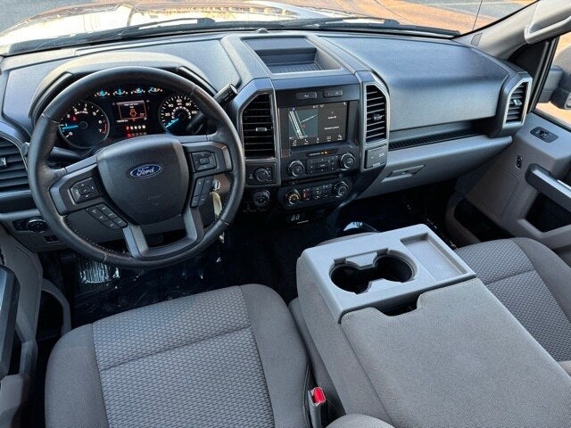 2017 Ford F-150 XLT w/ Navigation + Trailer Tow Package