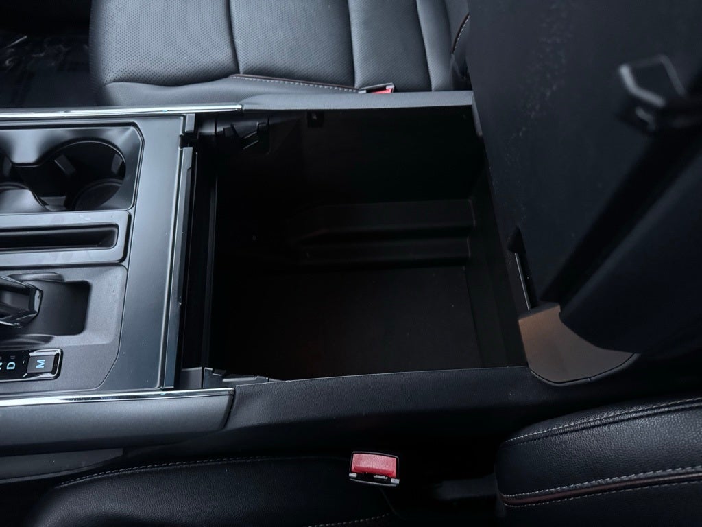 2022 Ford F-150 Lariat w/ Intelligent Access + B & O Sound System