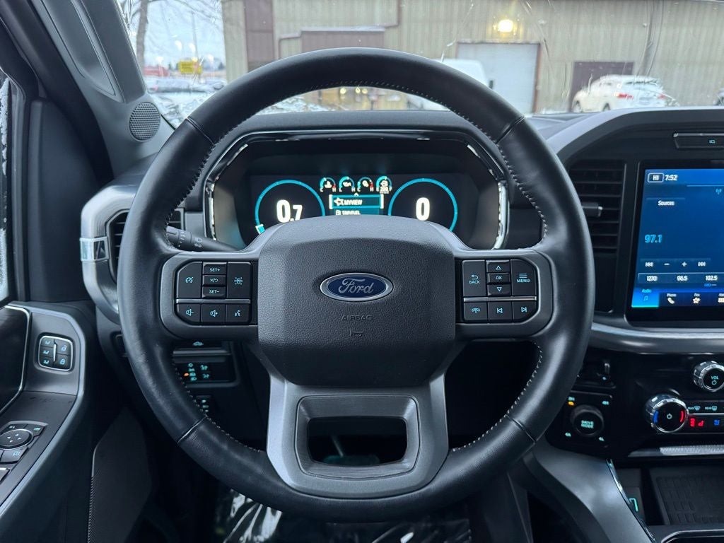 2022 Ford F-150 Lariat w/ Intelligent Access + B & O Sound System