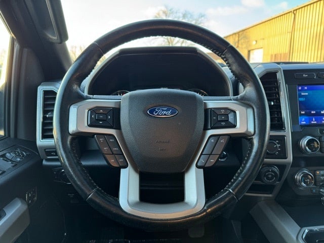 2019 Ford F-150 Lariat w/ Twin Panel Moonroof + 360 Camera