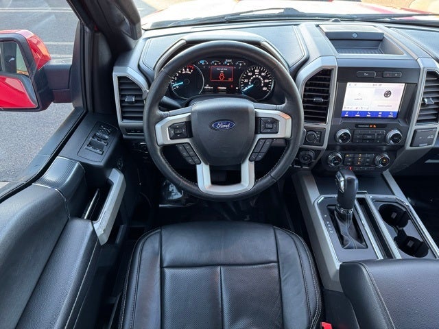 2019 Ford F-150 Lariat w/ Heated Steering Wheel + Tow Package