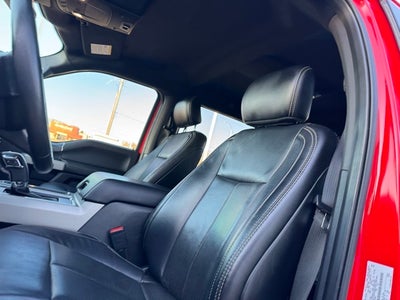 2019 Ford F-150 Lariat w/ Heated Steering Wheel + Tow Package