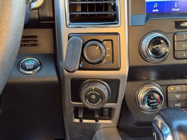 2019 Ford F-150 Lariat w/ Heated Steering Wheel + Tow Package