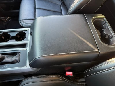 2019 Ford F-150 Lariat w/ Heated Steering Wheel + Tow Package