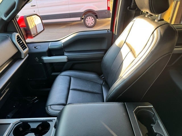 2019 Ford F-150 Lariat w/ Heated Steering Wheel + Tow Package