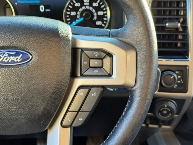 2019 Ford F-150 Lariat w/ Heated Steering Wheel + Tow Package