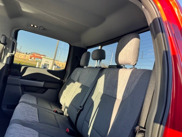 2023 Ford F-150 XLT w/ Intelligent Access + Front Bucket Seats