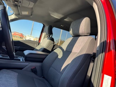2023 Ford F-150 XLT w/ Intelligent Access + Front Bucket Seats