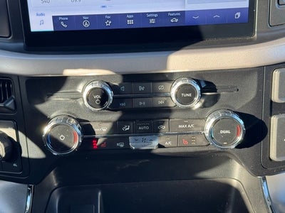 2023 Ford F-150 XLT w/ Intelligent Access + Front Bucket Seats