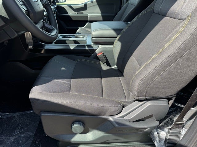 2025 Ford F-150 STX w/Black Appearance