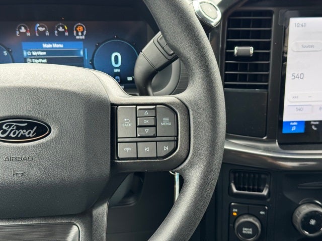 2025 Ford F-150 STX w/20" Gloss Black Wheels