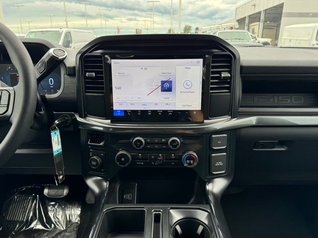 2025 Ford F-150 STX w/20" Gloss Black Wheels