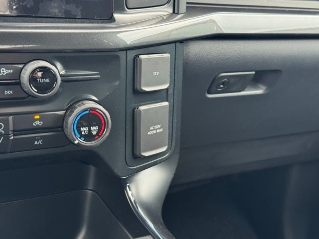 2025 Ford F-150 STX w/20" Gloss Black Wheels