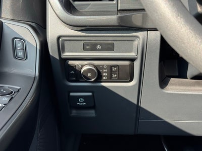 2025 Ford F-150 STX w/Black App Pkg