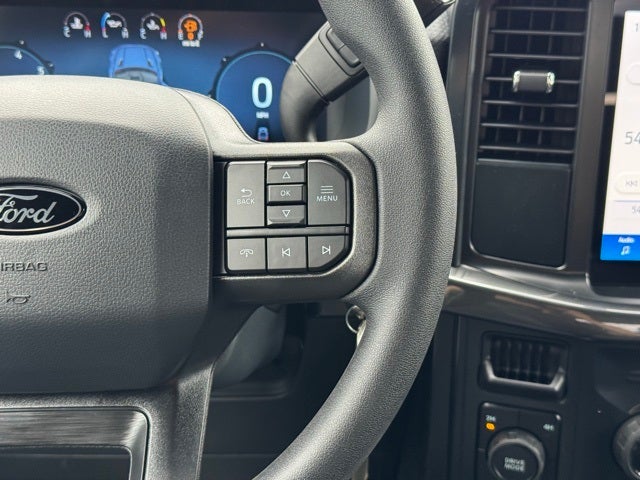 2025 Ford F-150 STX w/20" Gloss Black Wheels