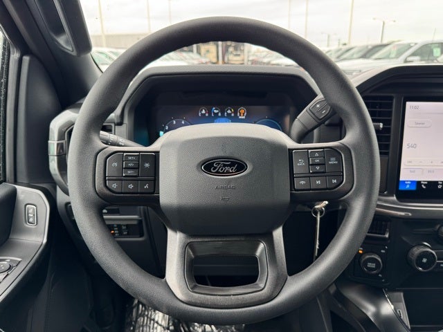 2025 Ford F-150 STX w/20" Gloss Black Wheels