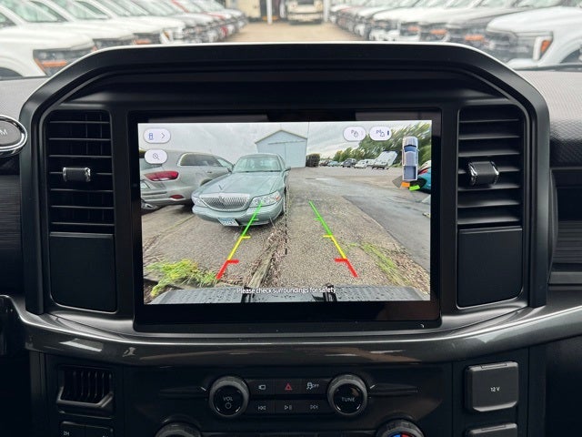 2025 Ford F-150 STX w/20" Gloss Black Wheels