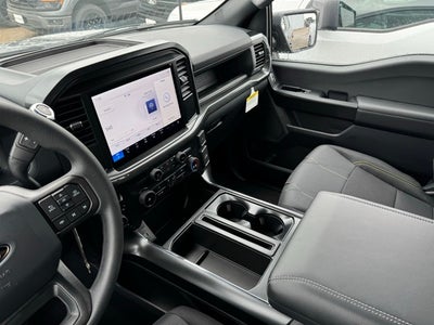 2025 Ford F-150 STX w/20" Gloss Black Wheels