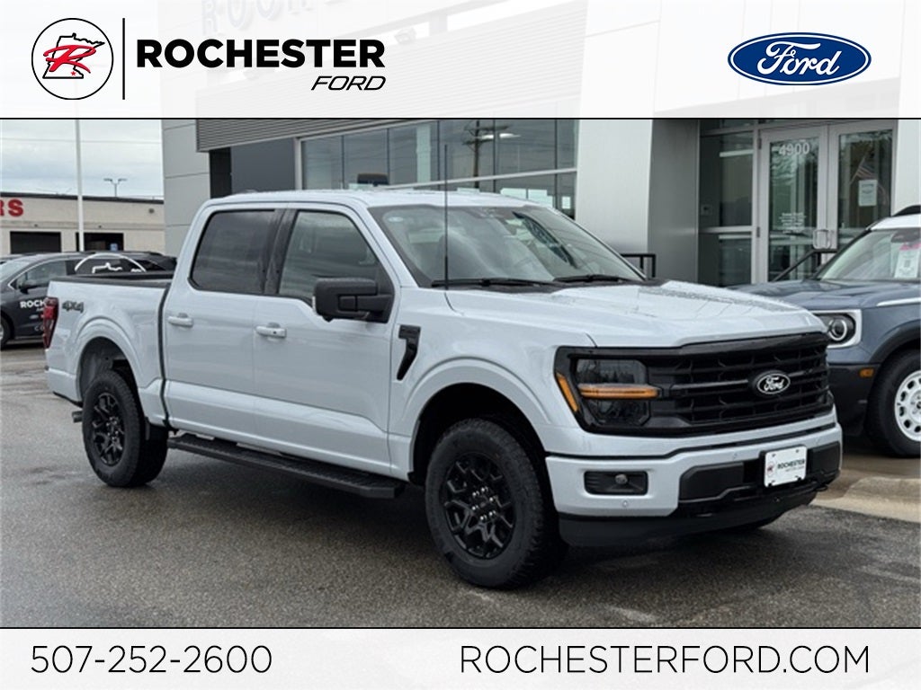 2025 Ford F-150 XLT w/Tailgate Step + 1 Year Bluecruise