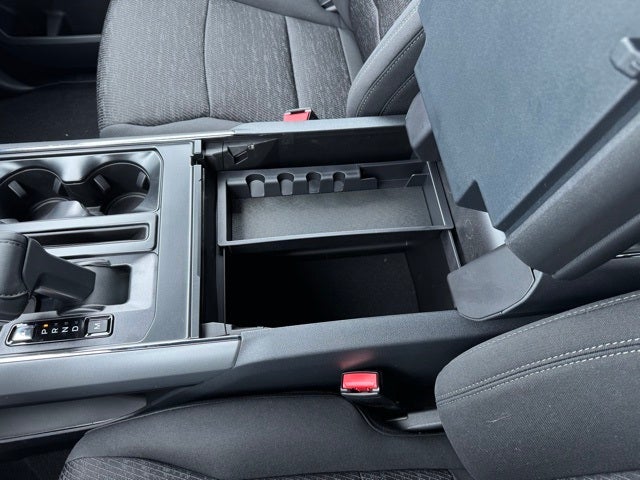 2025 Ford F-150 XLT w/Tailgate Step + 1 Year Bluecruise