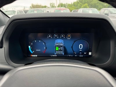 2025 Ford F-150 XLT w/Tailgate Step + 1 Year Bluecruise