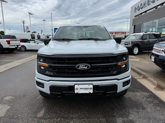 2025 Ford F-150 XLT w/Tailgate Step + 1 Year Bluecruise