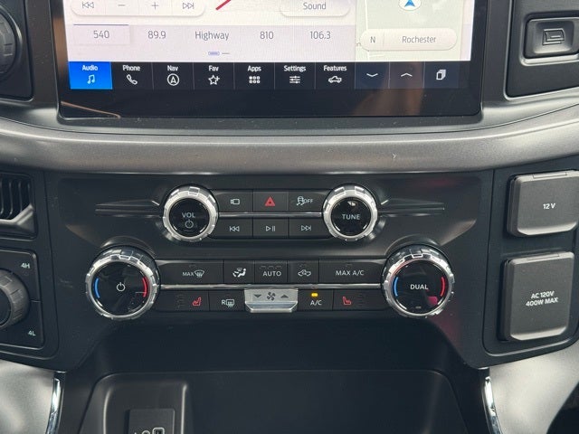 2025 Ford F-150 XLT w/Tailgate Step + 1 Year Bluecruise