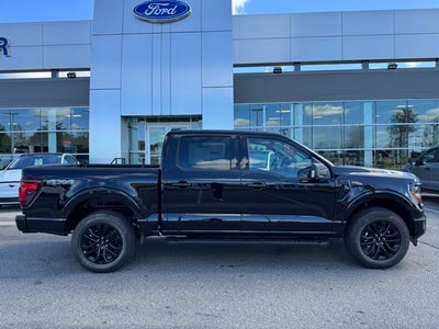 2025 Ford F-150 XLT w/Twin Panel Moonroof + Tailgate Step