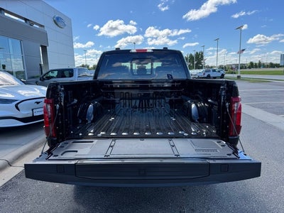 2025 Ford F-150 XLT w/Twin Panel Moonroof + Tailgate Step