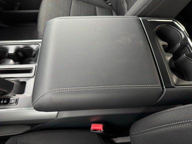 2025 Ford F-150 XLT w/ Black Appearance Package Plus