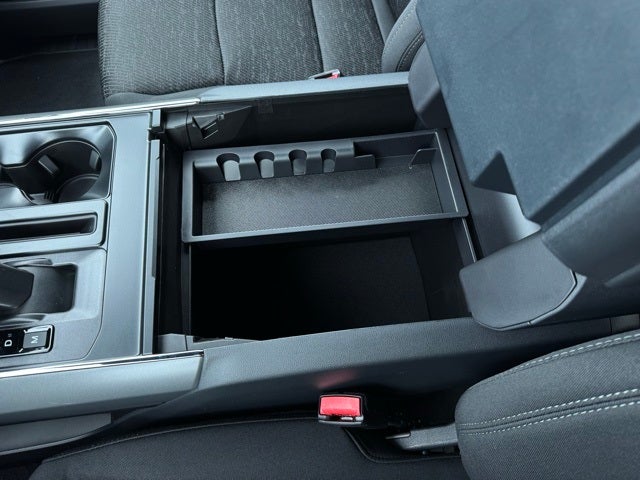 2025 Ford F-150 XLT w/ Black Appearance Package Plus