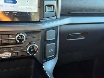 2025 Ford F-150 XLT w/1 Year Blue Cruise