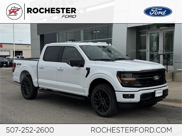 2025 Ford F-150 XLT w/ Black Appearance Package