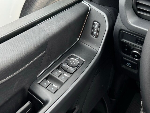 2025 Ford F-150 XLT w/ Black Appearance Package